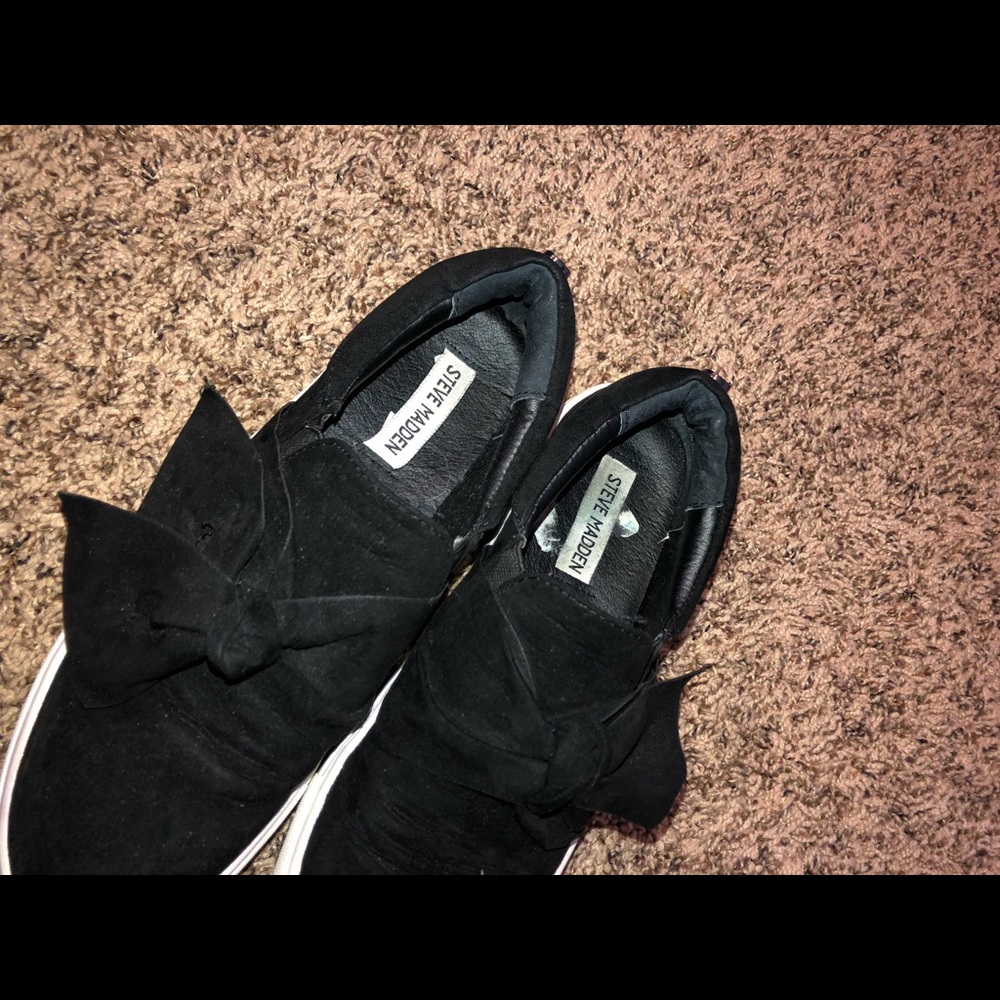 Steve Madden sneakers